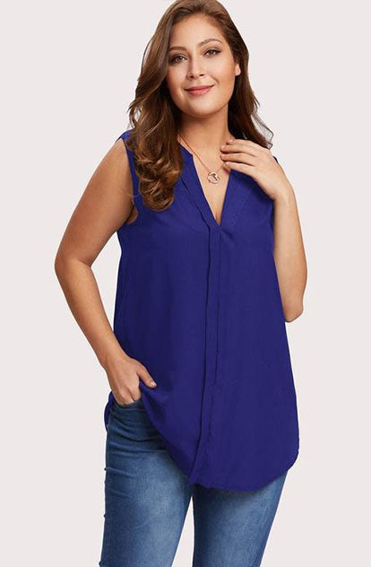 To Cute Sleeveless Top in Blue front